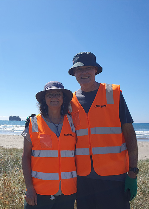 David Glenn and Jane Glenn Gower, Whangamatā